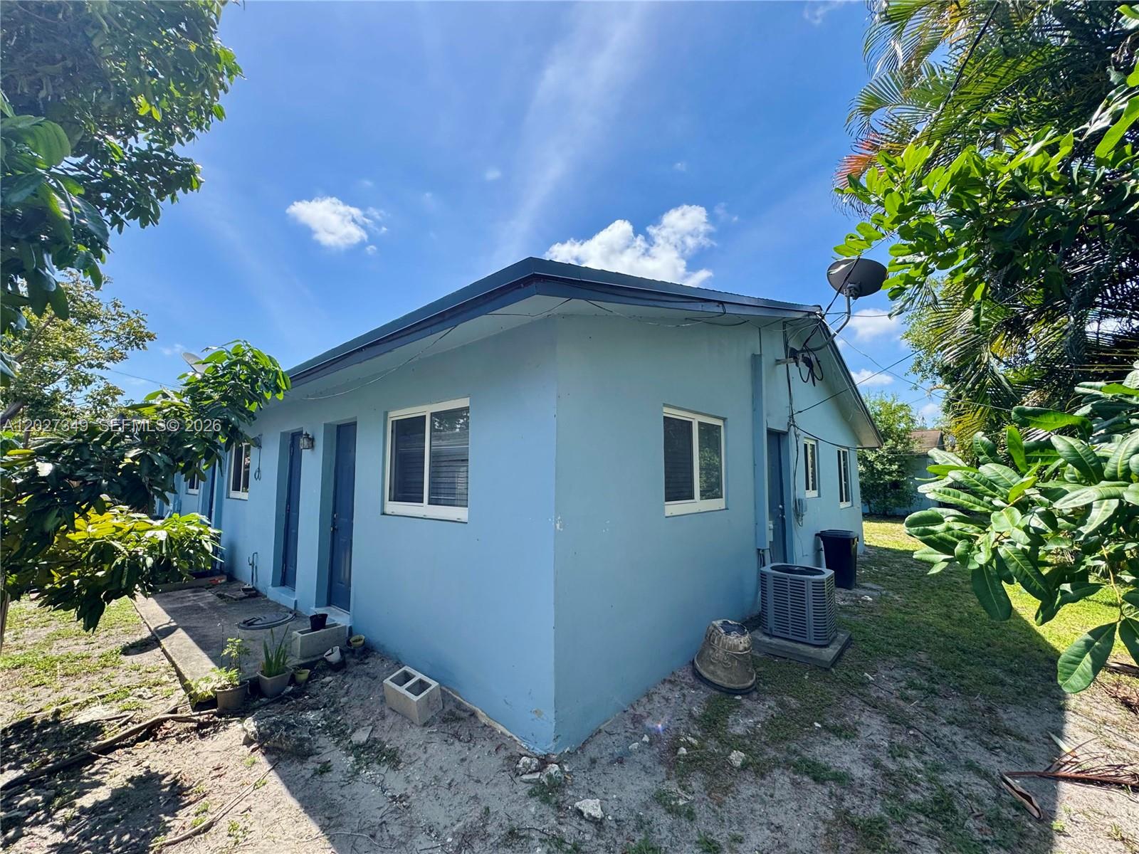 2631 SW 13th Ave
