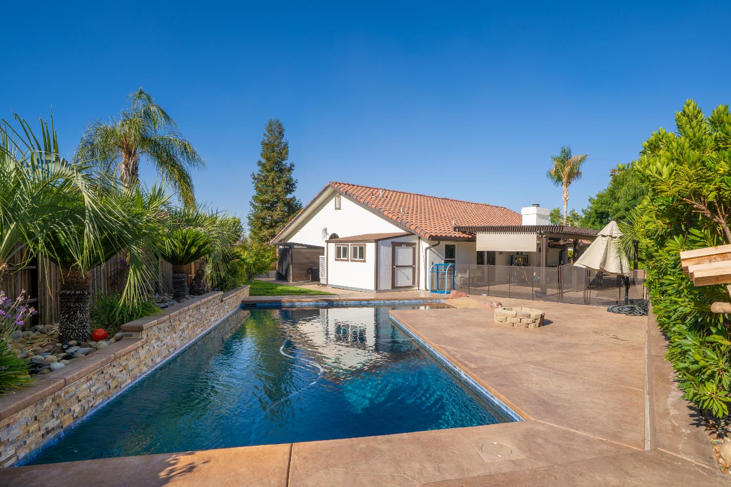 318 San Madele Avenue