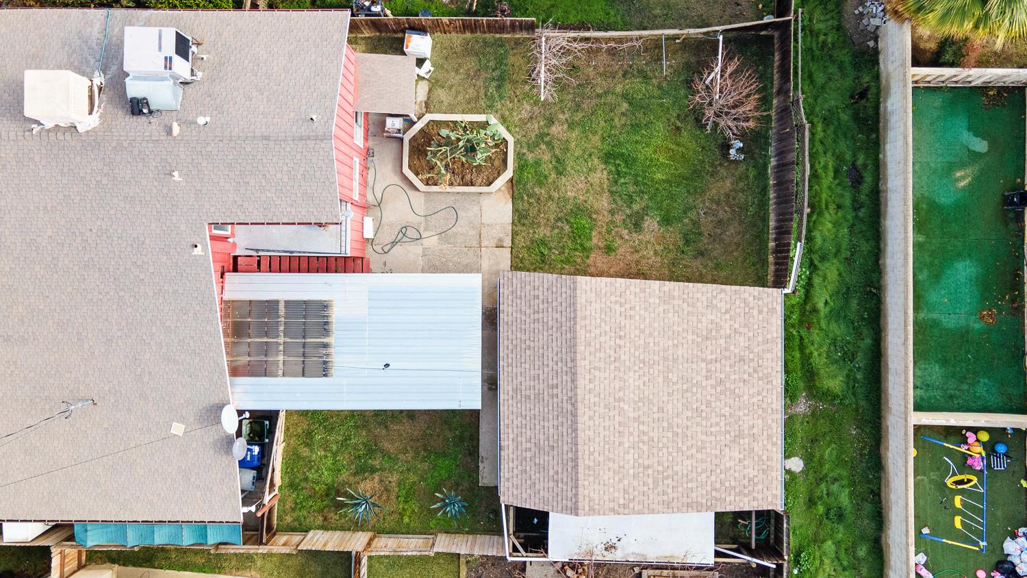 224 E Cherry Lane