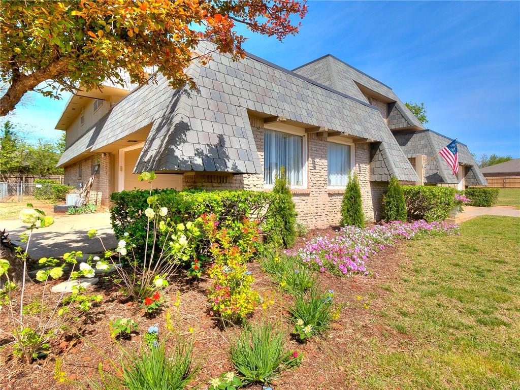 1535 Glenbrook Drive