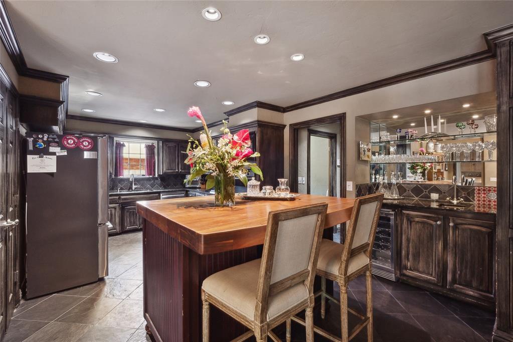 2520 NW 56th Street