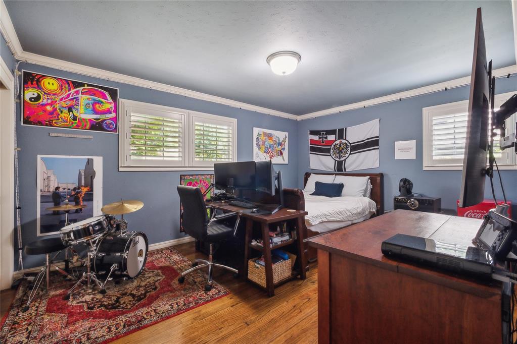 2520 NW 56th Street
