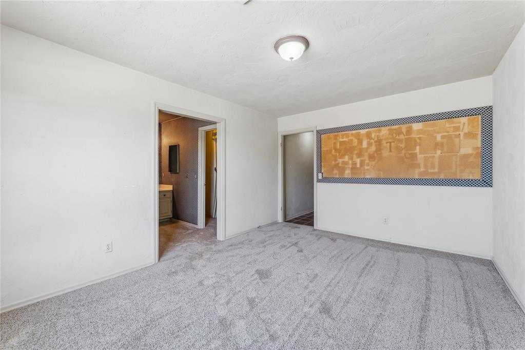 6325 N Villa Avenue Unit: 111