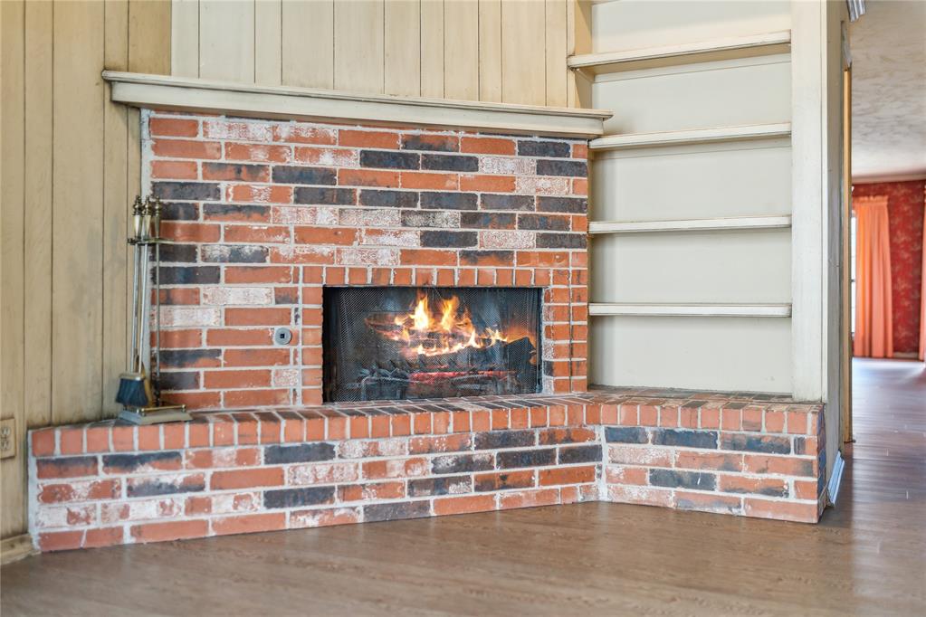 6325 N Villa Avenue Unit: 111