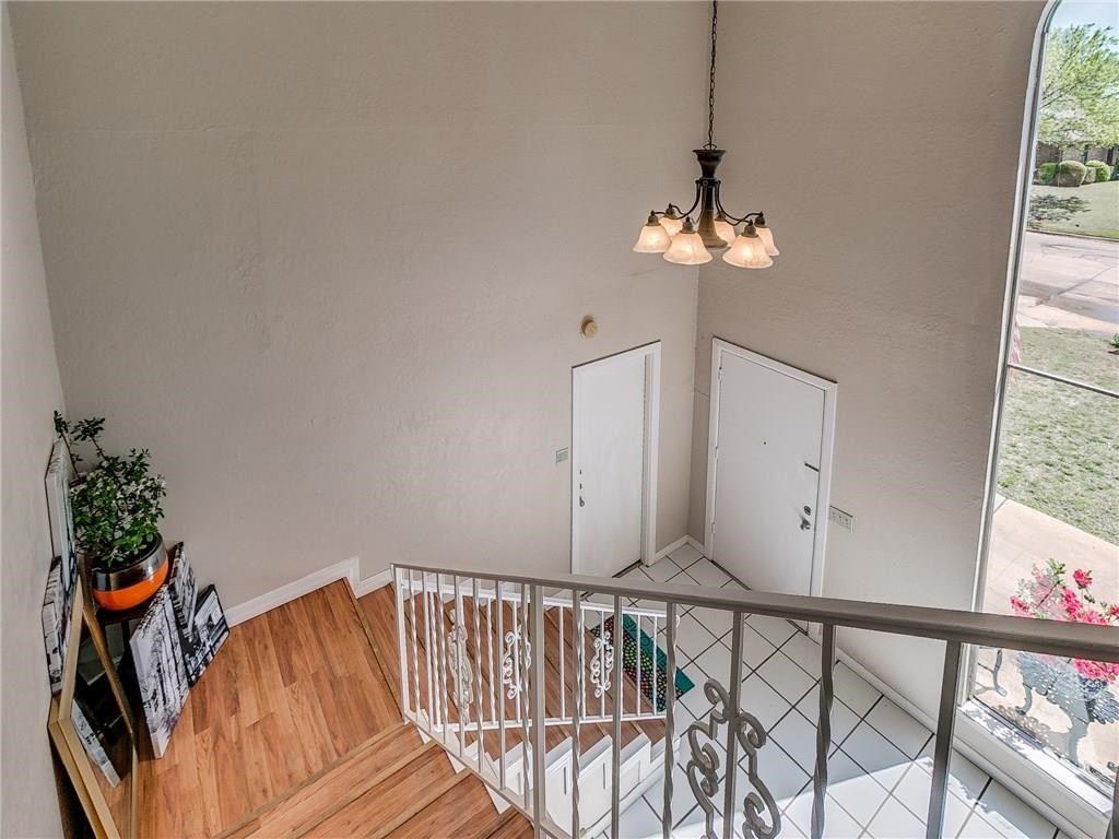 1533 Glenbrook Drive