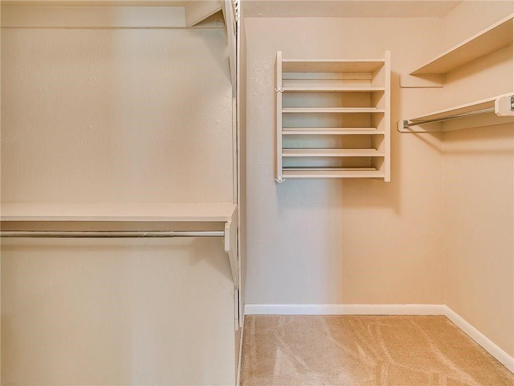 1533 Glenbrook Drive