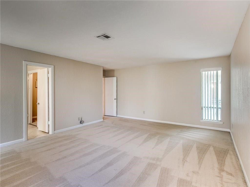 1533 Glenbrook Drive