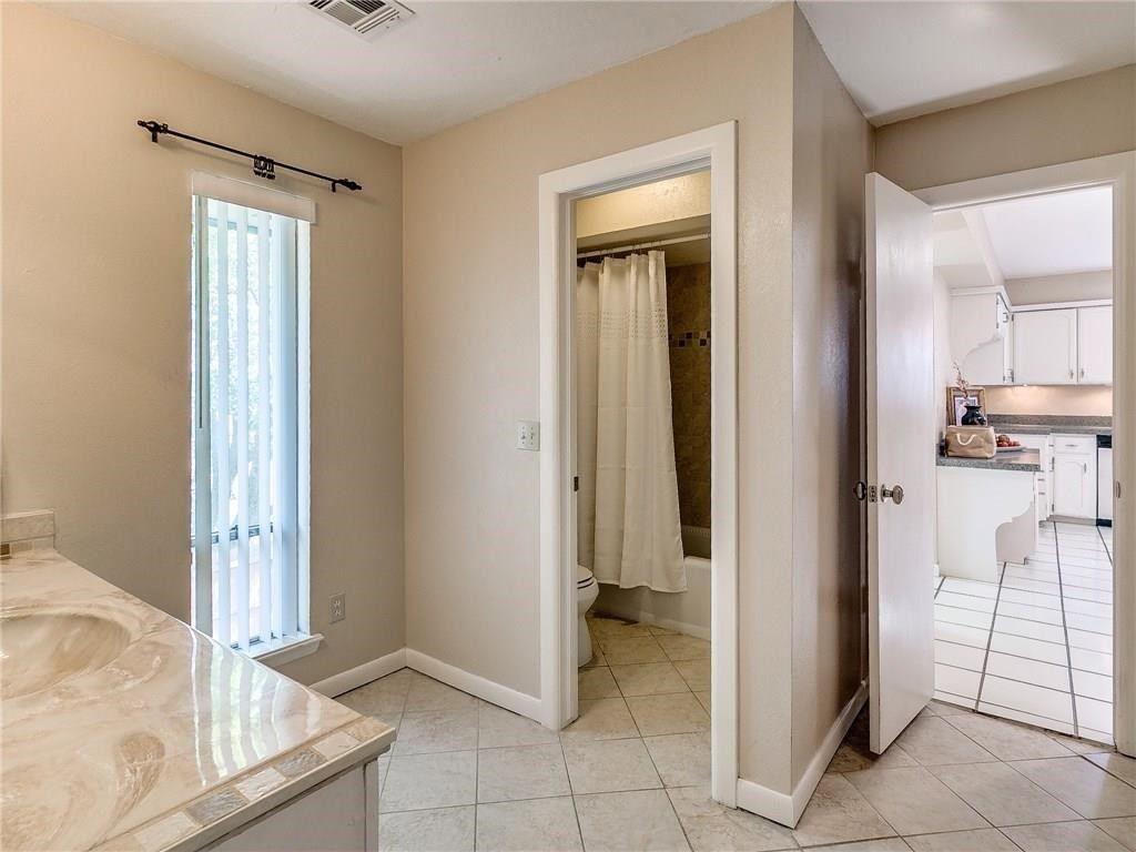 1533 Glenbrook Drive