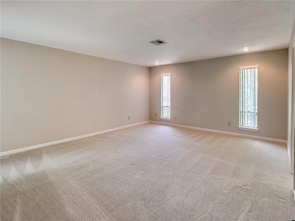 1533 Glenbrook Drive