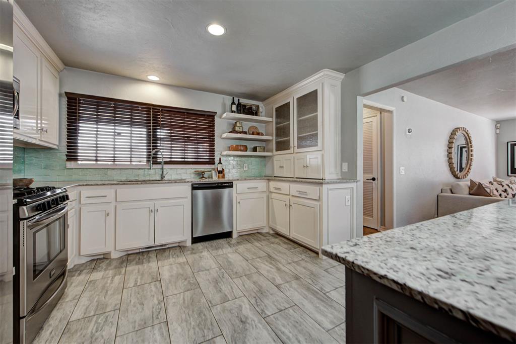 10005 Sunnymeade Place