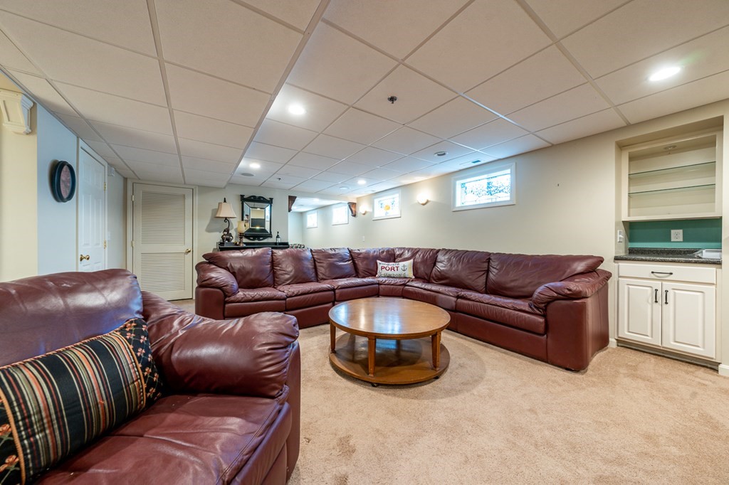 21 Windward St # 21