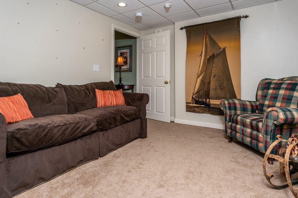 21 Windward St # 21