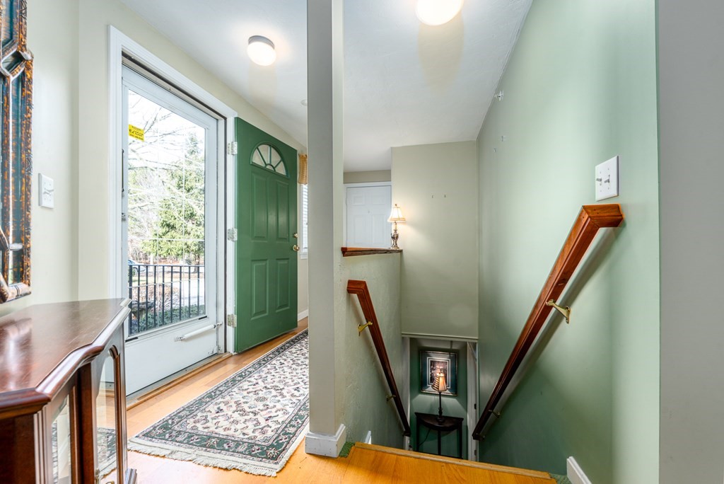 21 Windward St # 21