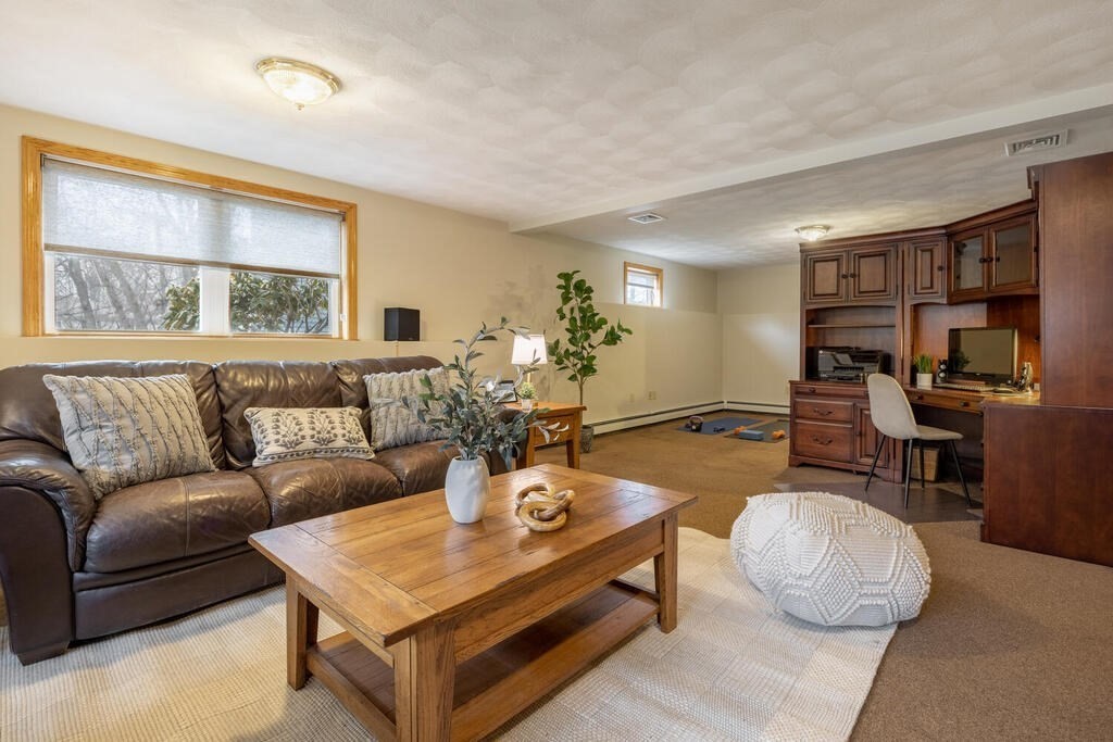 50 Walsh Ave
