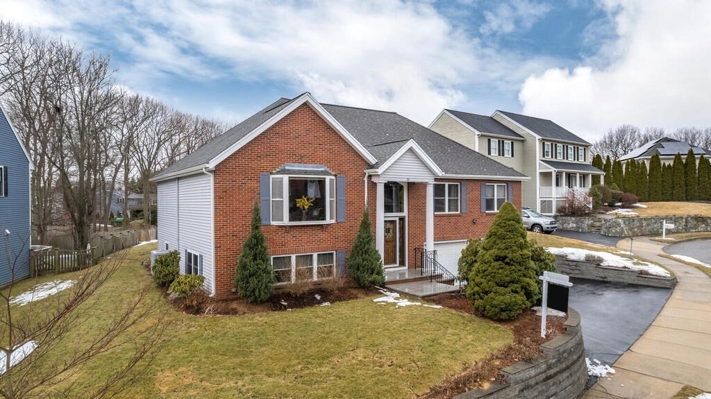 50 Walsh Ave