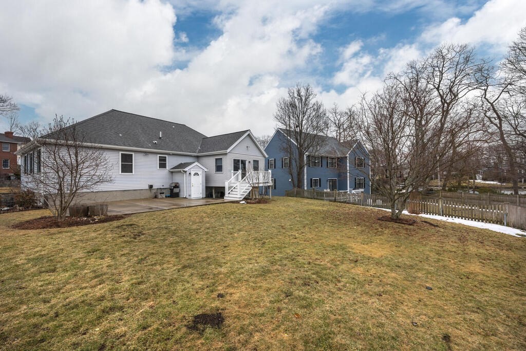 50 Walsh Ave
