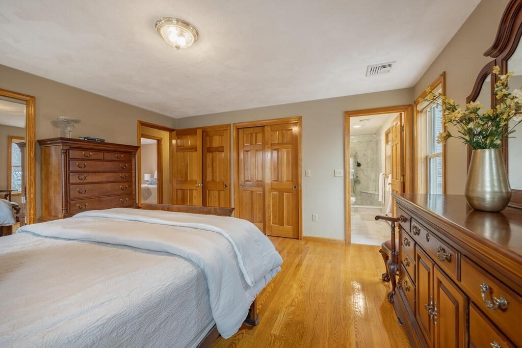 50 Walsh Ave