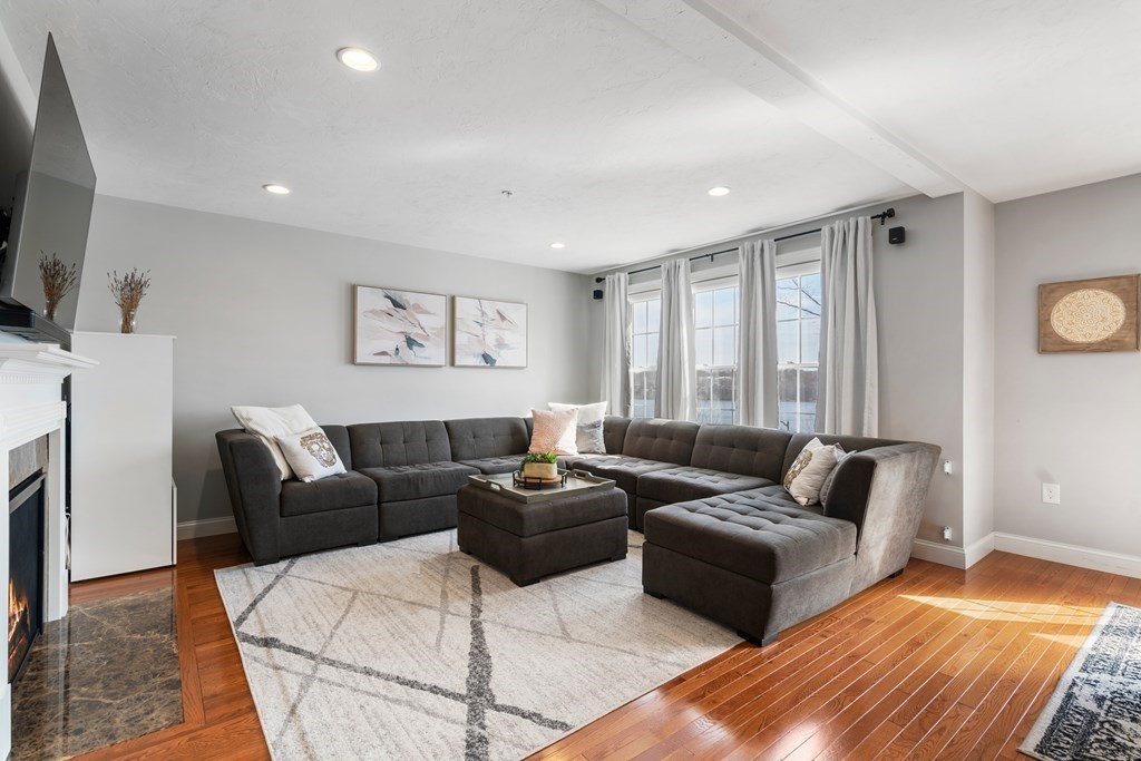 124 Ice House Lndg # 124