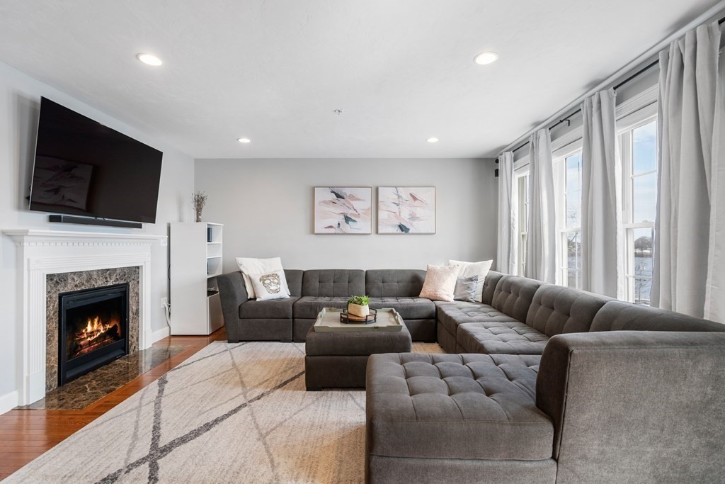 124 Ice House Lndg # 124