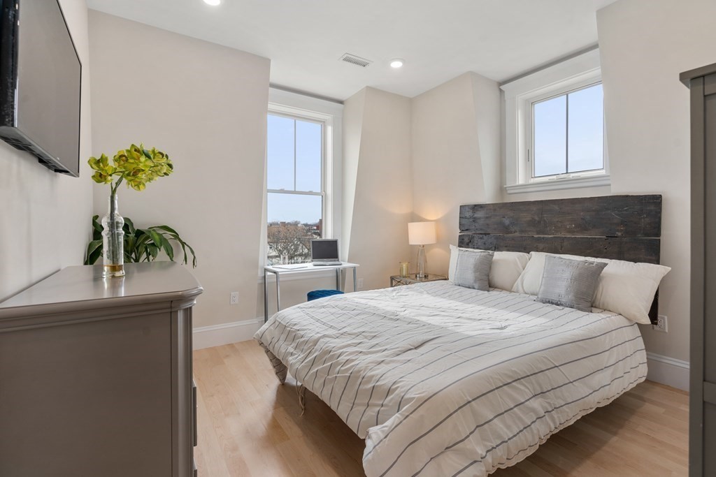 195 Morrison Avenue # 2