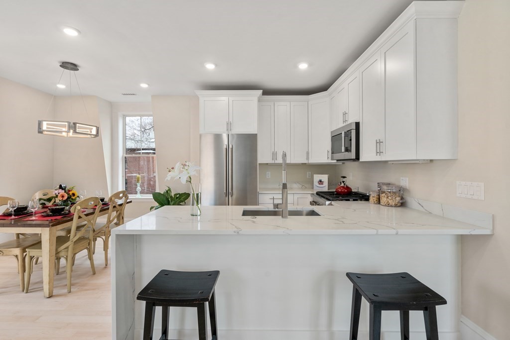 195 Morrison Avenue # 2