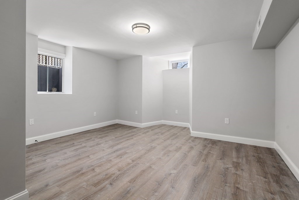 85 Lake Street # 1