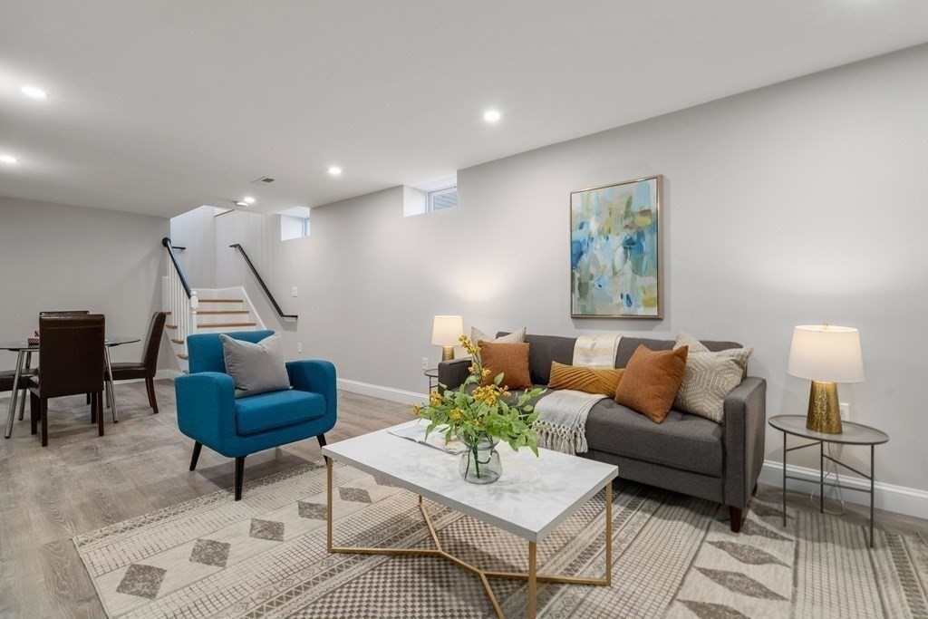 85 Lake Street # 1
