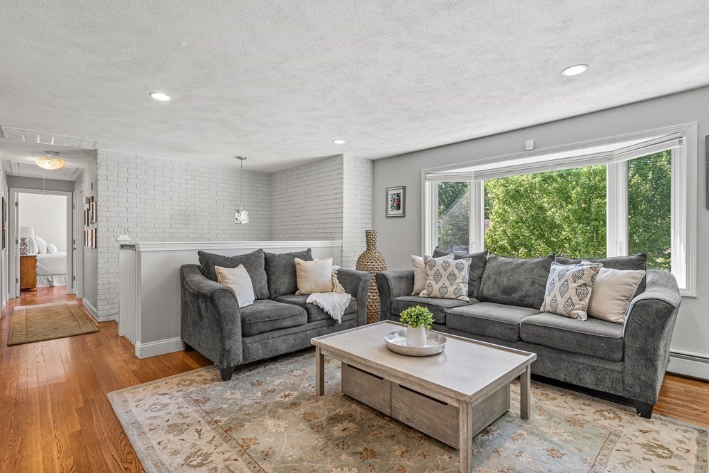 12 Jeremiah Circle