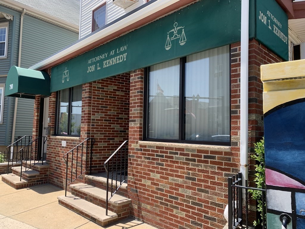 790 Broadway