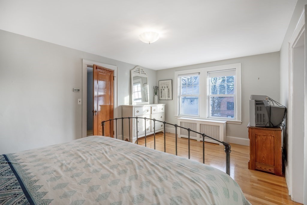 270 Russett Rd