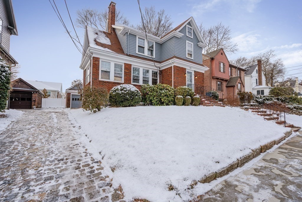 270 Russett Rd