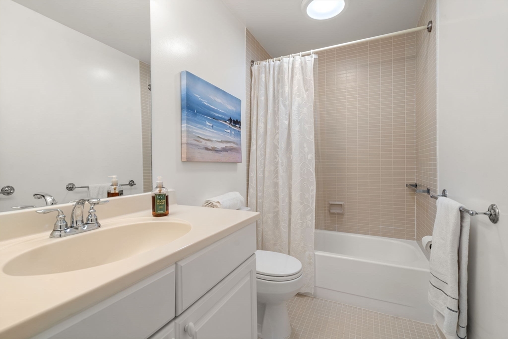 185 Morrison Avenue # 2 Unit: G-2