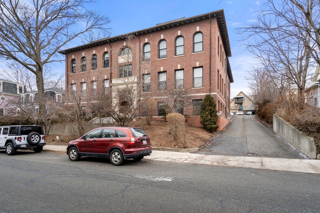 185 Morrison Avenue # 2 Unit: G-2
