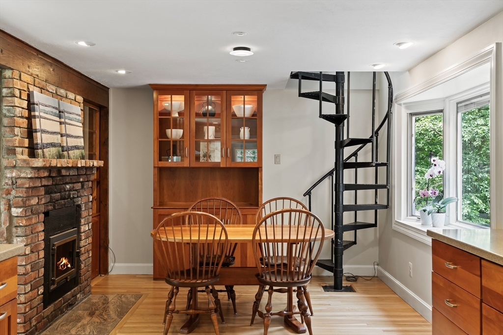 153 Dutton Road