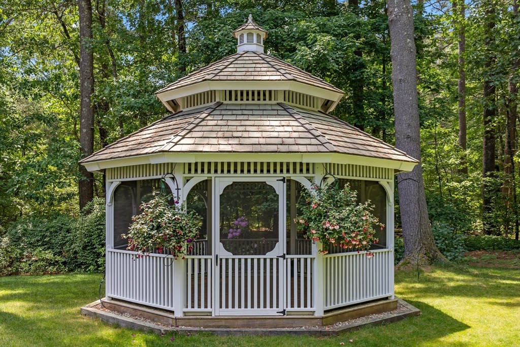 153 Dutton Road