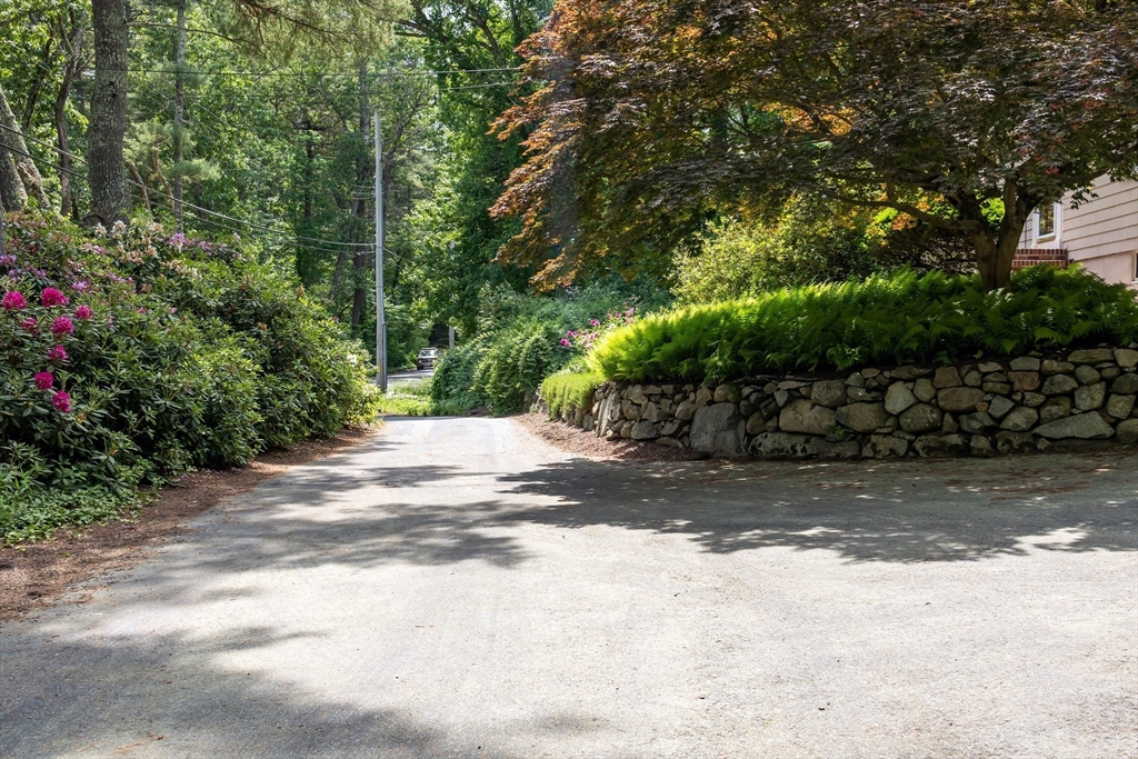 153 Dutton Road