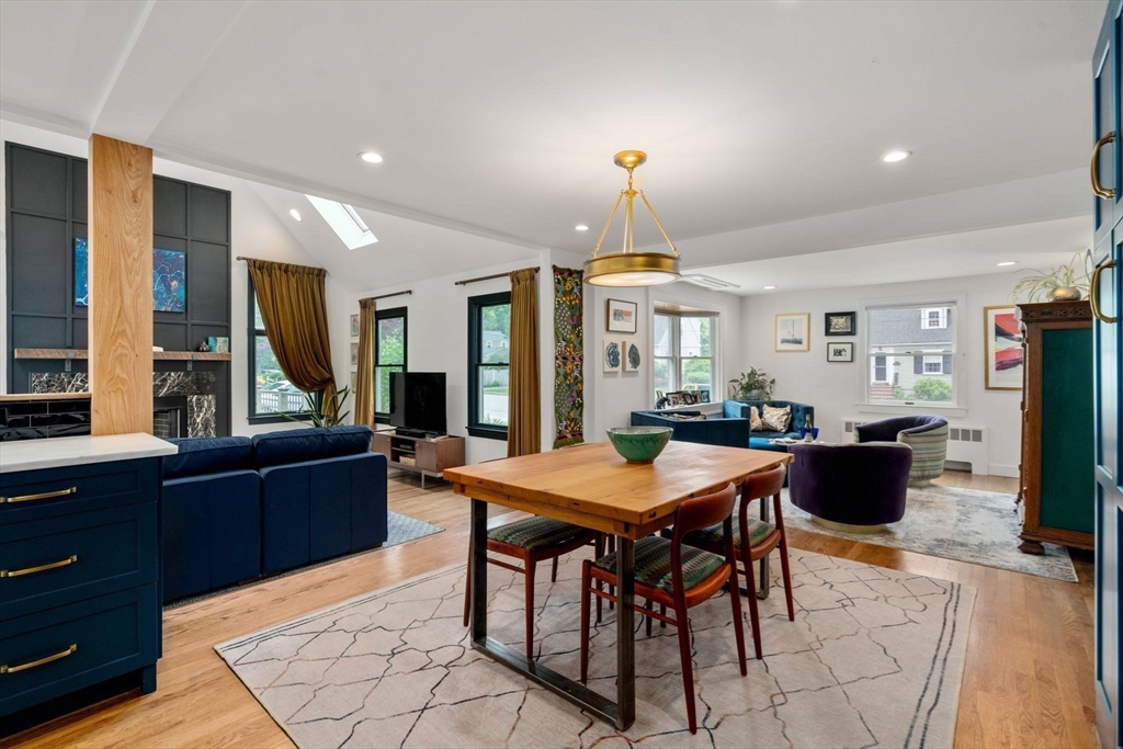 6 Woodland Street
