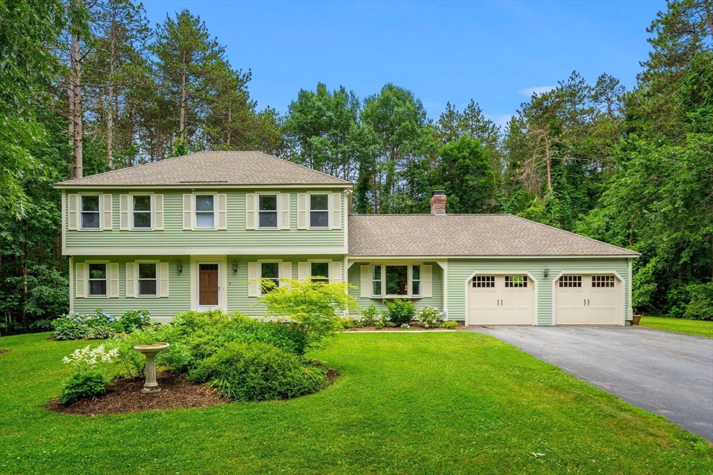 15 Star House Ln