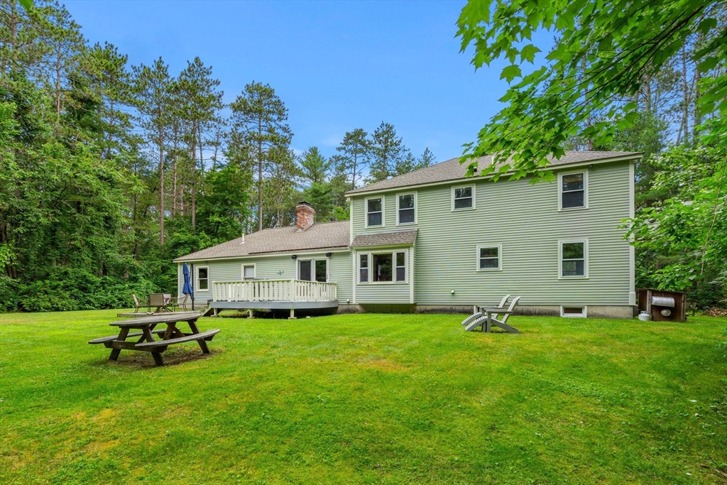 15 Star House Ln