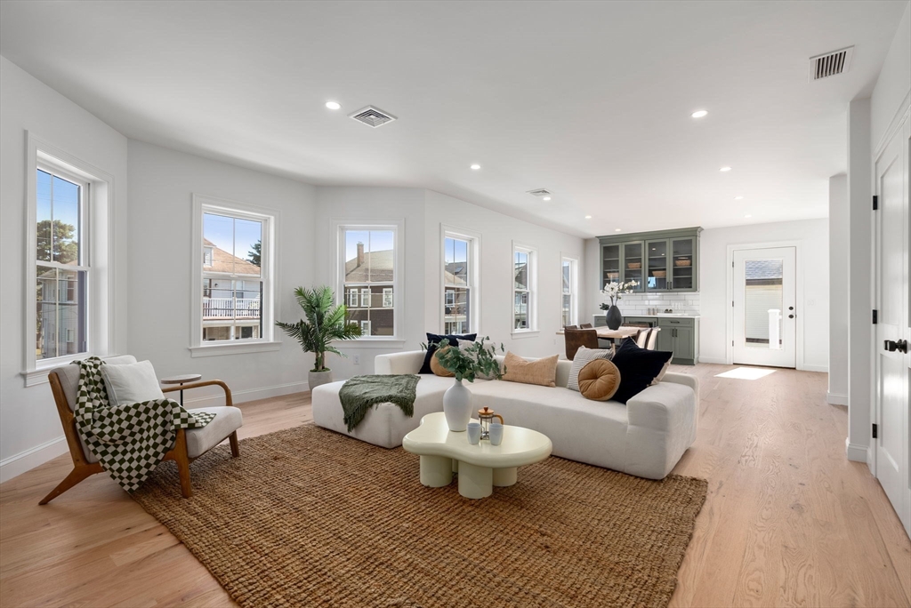 52-54 Dartmouth Street # 2