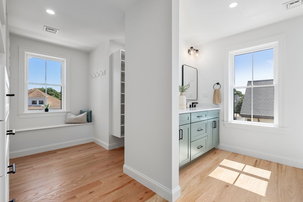 52-54 Dartmouth Street # 2