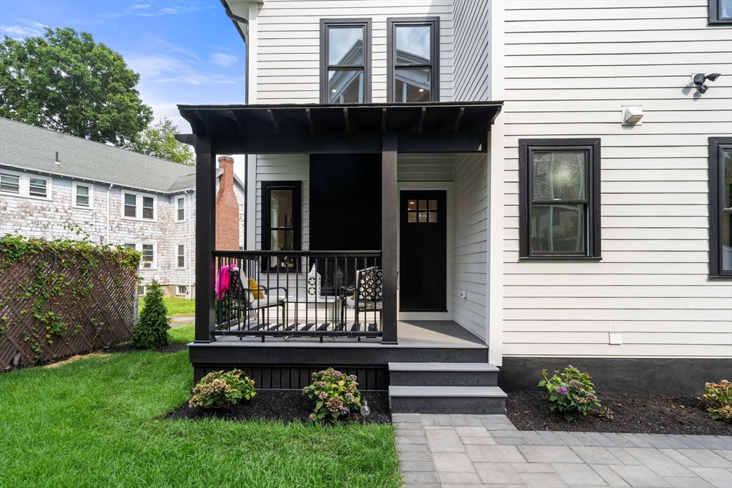 6 Belton Street # 6