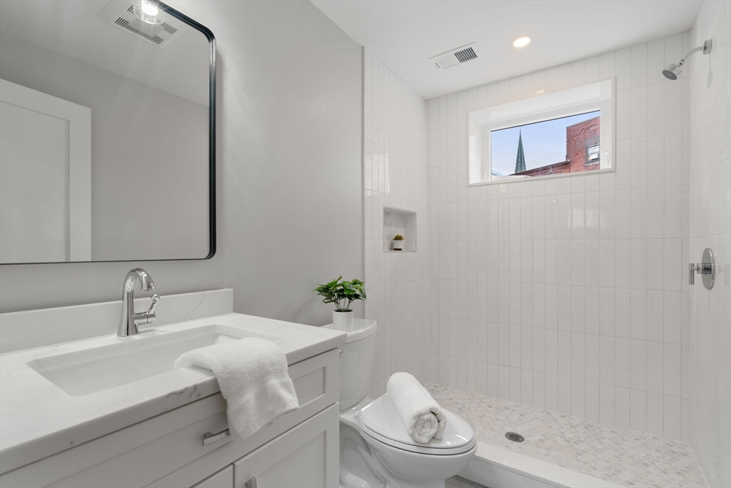 6 Belton Street # 6