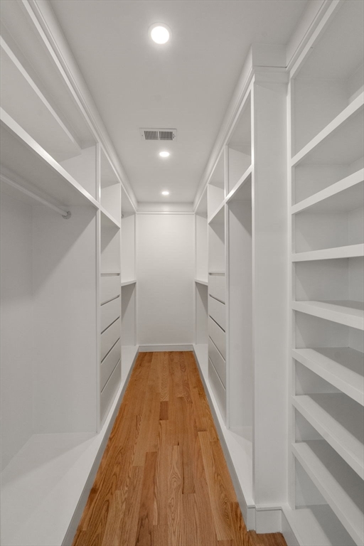 6 Belton Street # 6