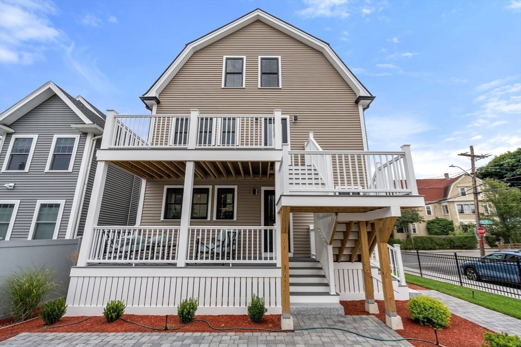 52-54 Dartmouth Street # 1