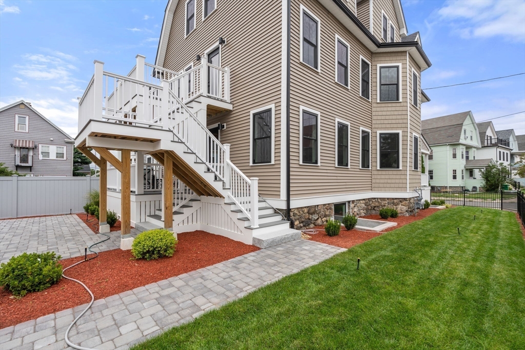 52-54 Dartmouth Street # 1