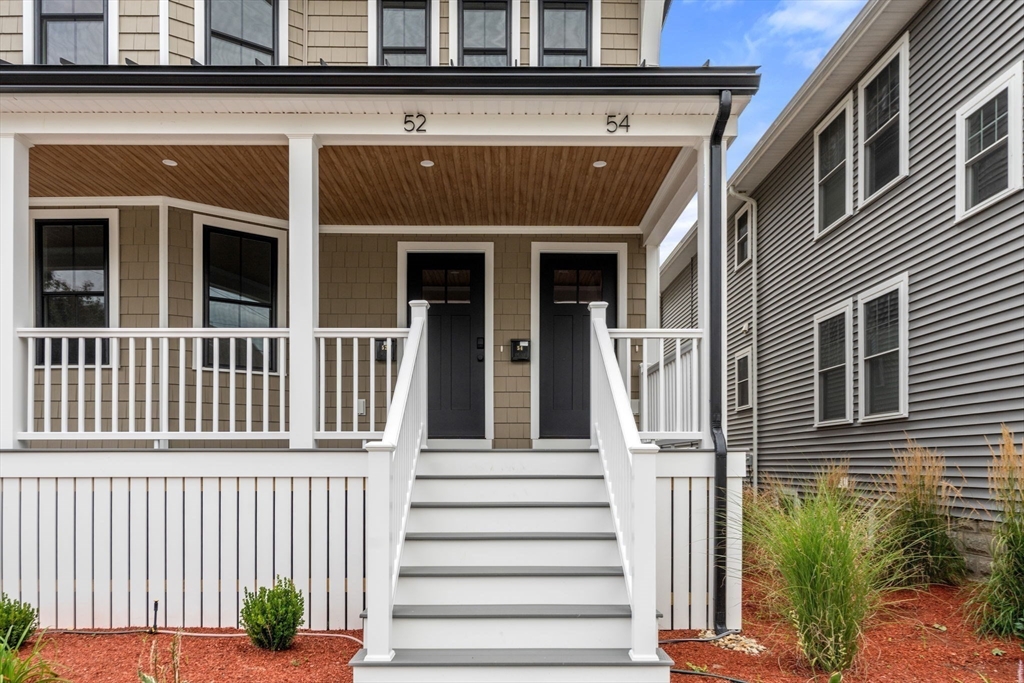 52-54 Dartmouth Street # 1