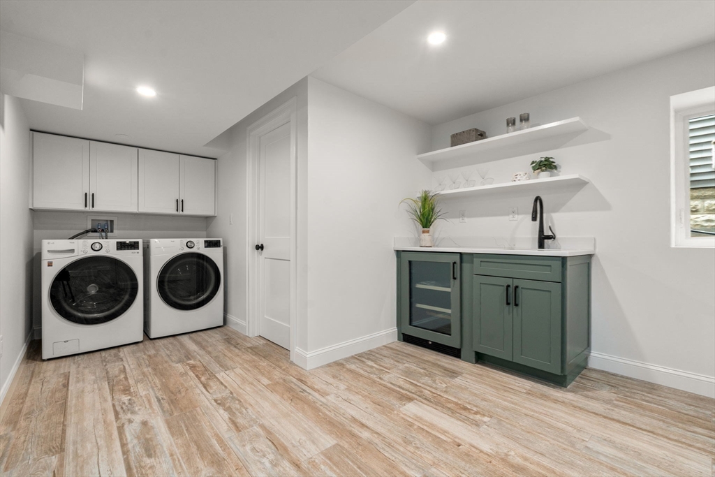 52-54 Dartmouth Street # 1