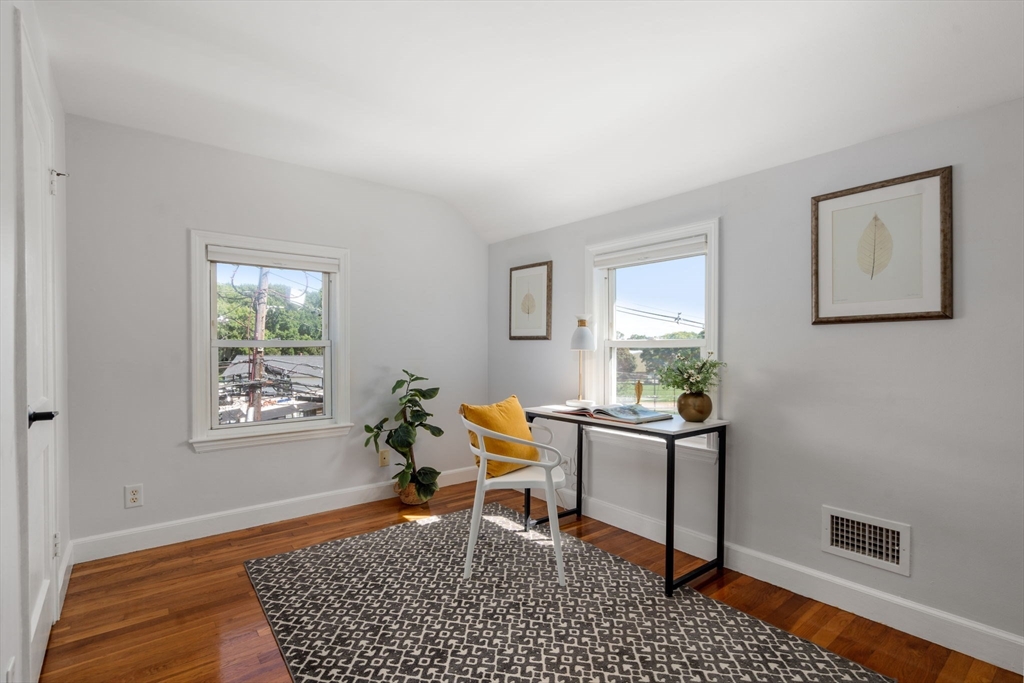 472 Summer St # 472