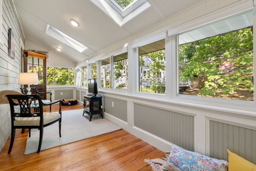 48 Florence Avenue # 2